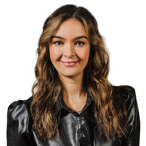 Meet your Posher, Kendra